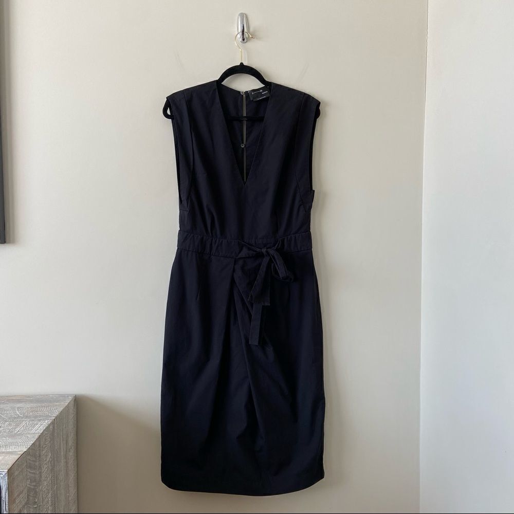 Aritzia-1-01 babaton Judith 100% Cotton Structured Deep V Midi Dress (Medium) - Picture 2 of 14